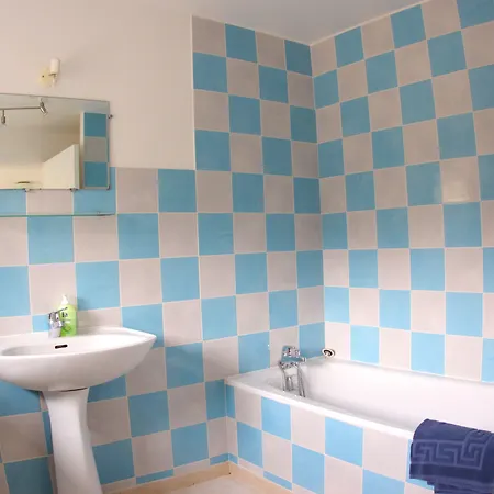 Chateau De Bed & Breakfast