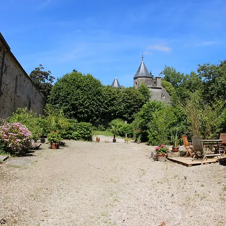 לינה וארוחת בוקר Chateau De 3*