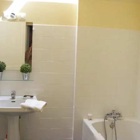 Bed & Breakfast Chateau De 3*