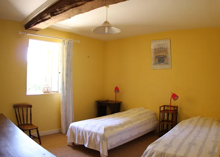 Chateau De Bed and Breakfast Flottemanville