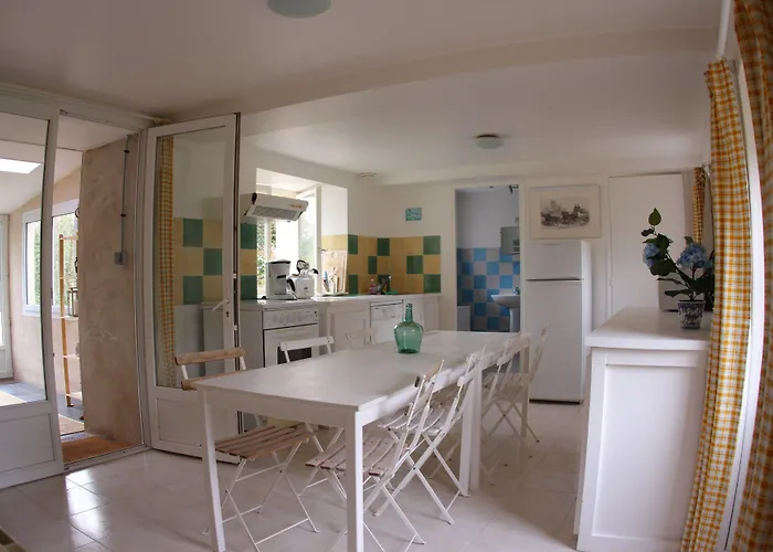 Bed and Breakfast Chateau De 3*